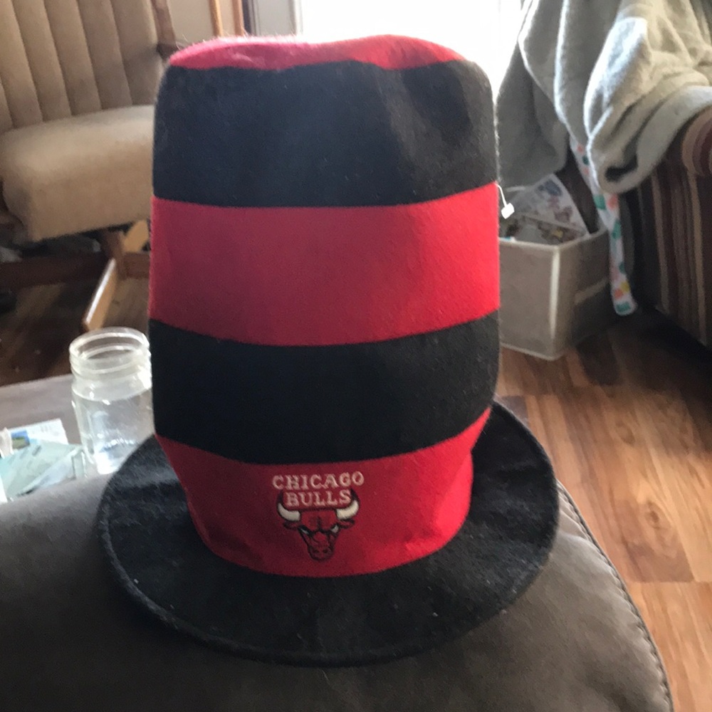 Vintage 90s Chicago Bulls Top Hat NBA Basketball
